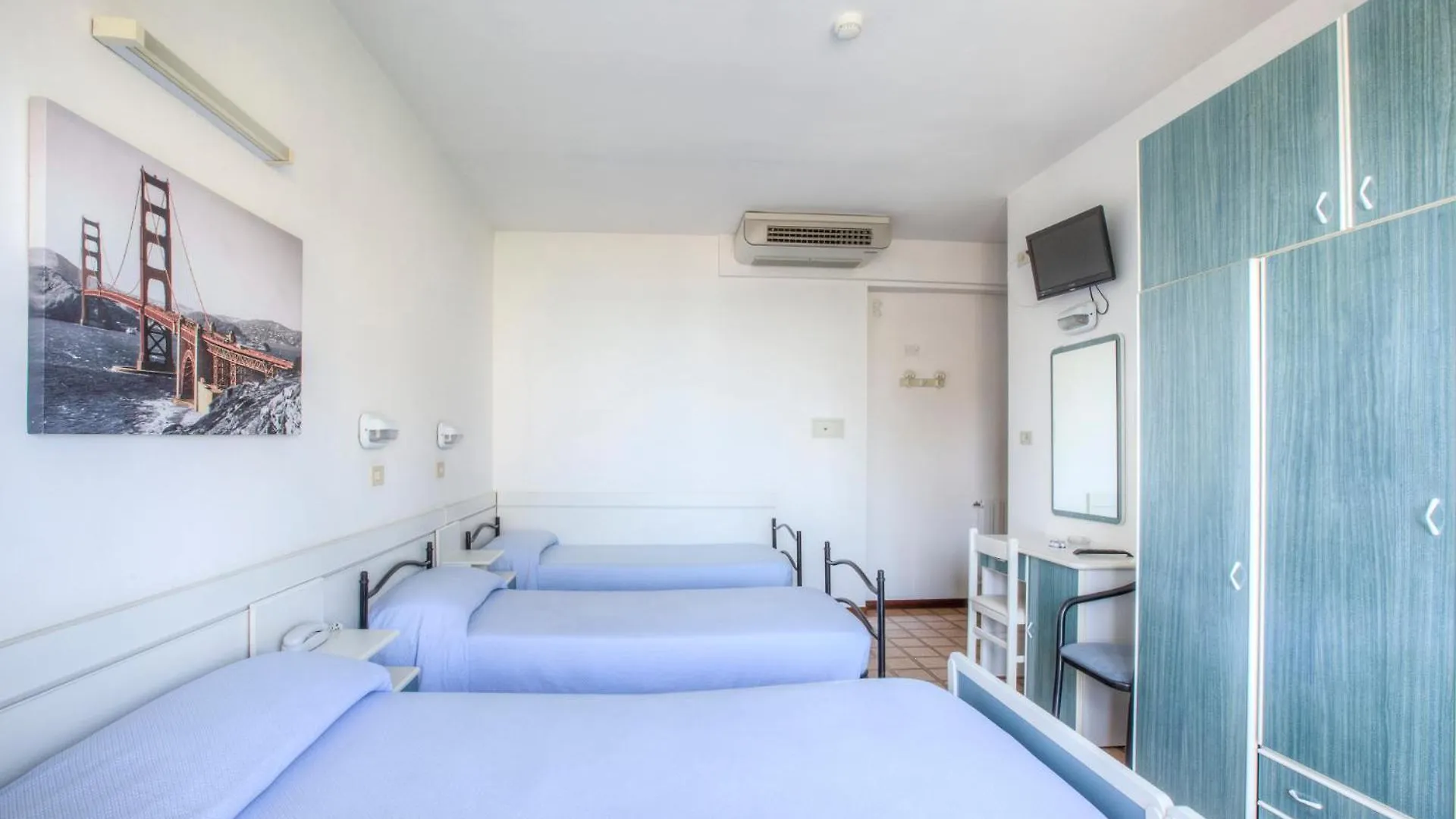 Hotel Taunus - Vista Mare Riccione Italia