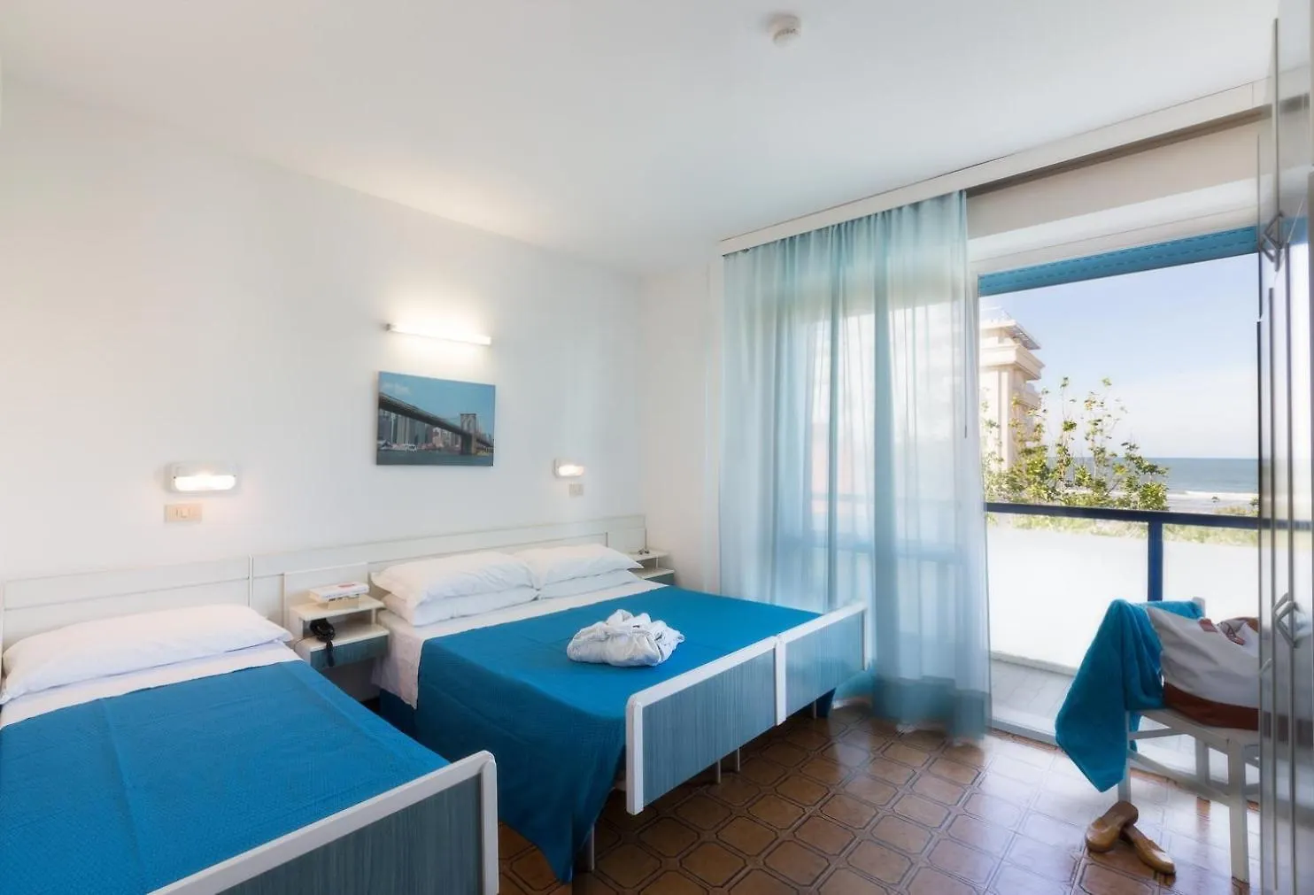 Hotel Taunus - Vista Mare Riccione