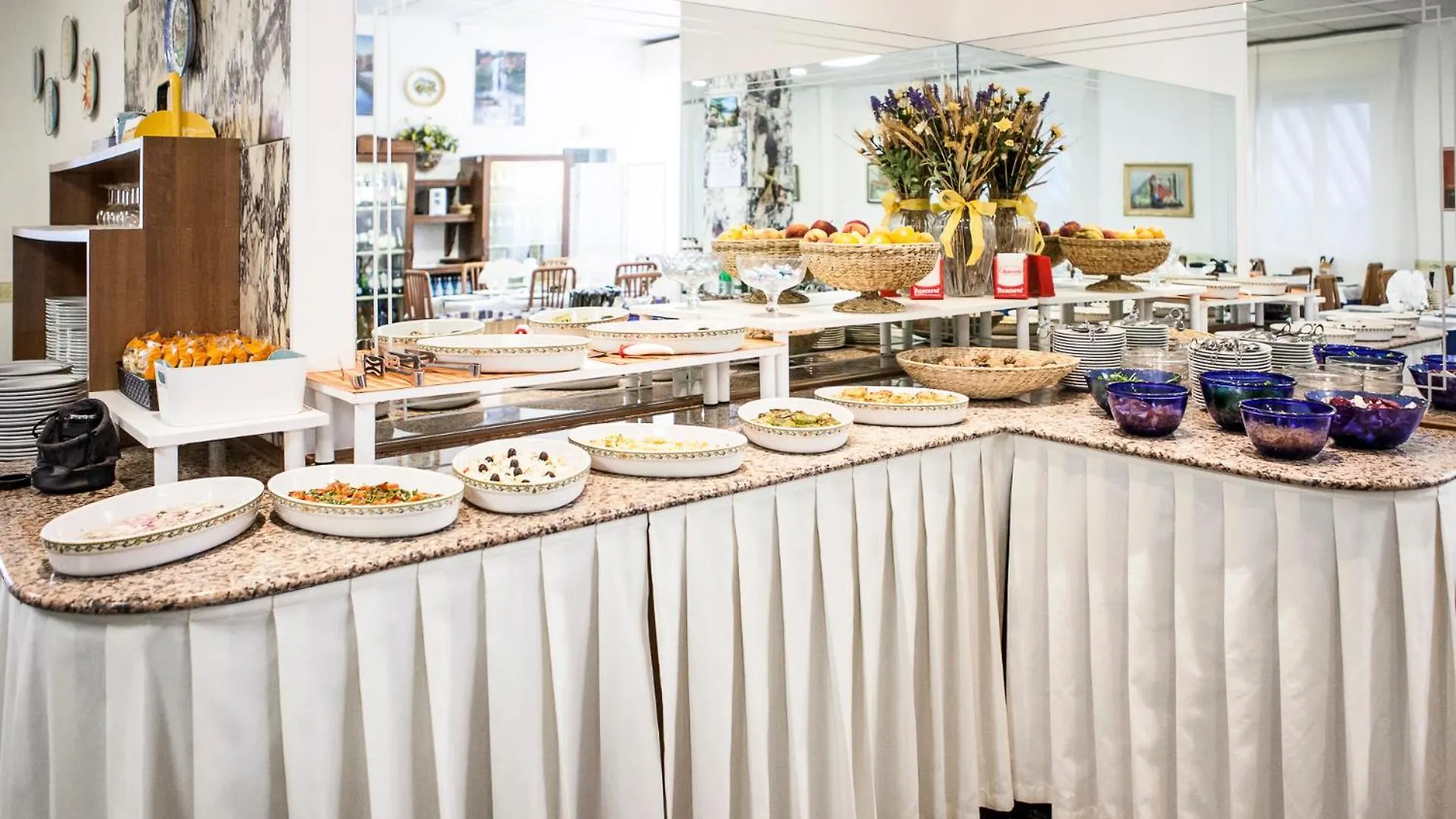 Hotel Taunus - Vista Mare Riccione